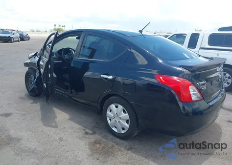 2014 Nissan Versa 1.6 Sv z USA, uszkodzony, nr VIN 3N1CN7APXEL824944